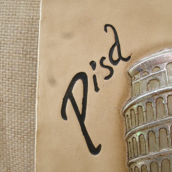 Vintage Chalkware Paris & Pisa Plaques Set of 2 - Picture 10 of 16